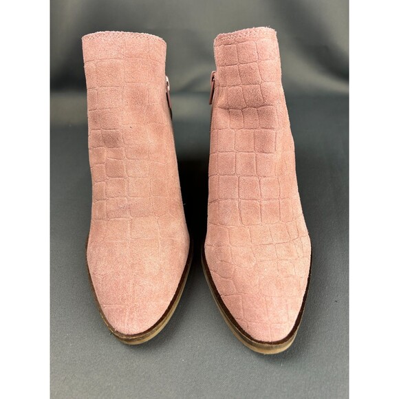 Lucky Brand Pink Embossed Suede Leather Booties Shoes 7M NEW - Picture 7 of 15